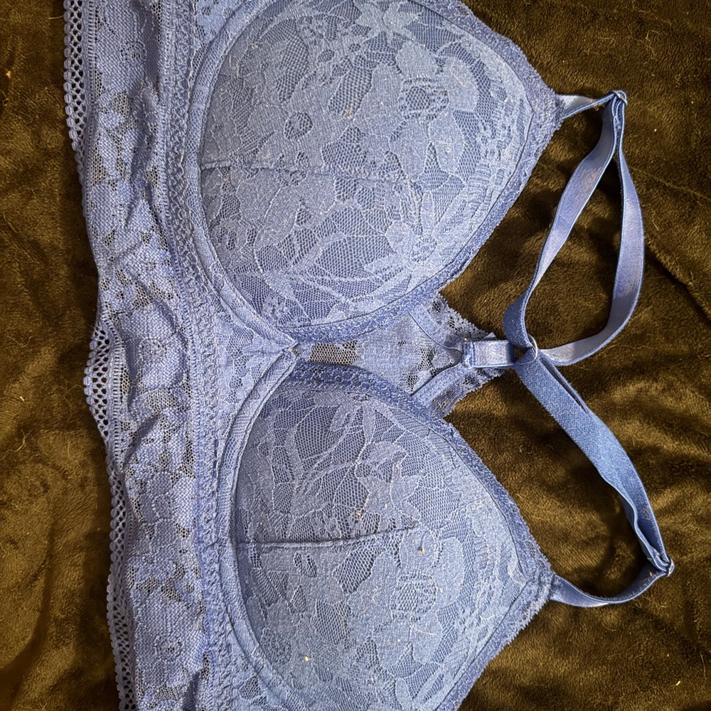 Victoria's Secret Blue Lace Bra with Underwire Support